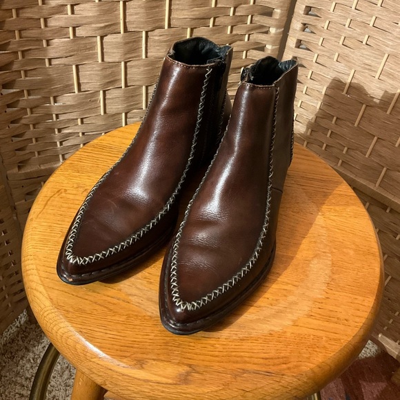 PIKOLINOS Shoes - Pikolinos Leather Stitched Ankle Boots